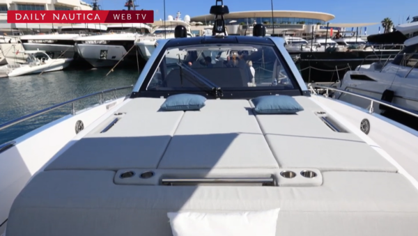 Verve 48: a bordo del nuovo sport-weekender di Azimut – Il video di DN