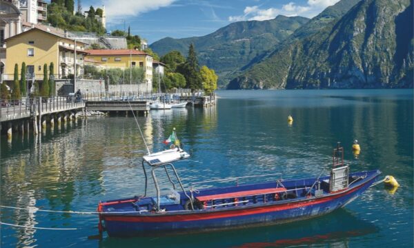 Lago d’Iseo: un portolano per navigare tra porti e curiosità