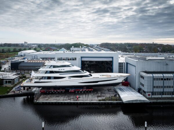 Ecco “Big Fisher”, la barca da pesca più grande del mondo di Royal Huisman