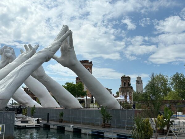 Al via il Salone Nautico di Venezia tra barche, arte e sostenibilità – Il video di DN