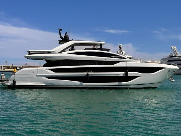 Il nuovo Pearl 82 in anteprima mondiale al Cannes Yachting Festival