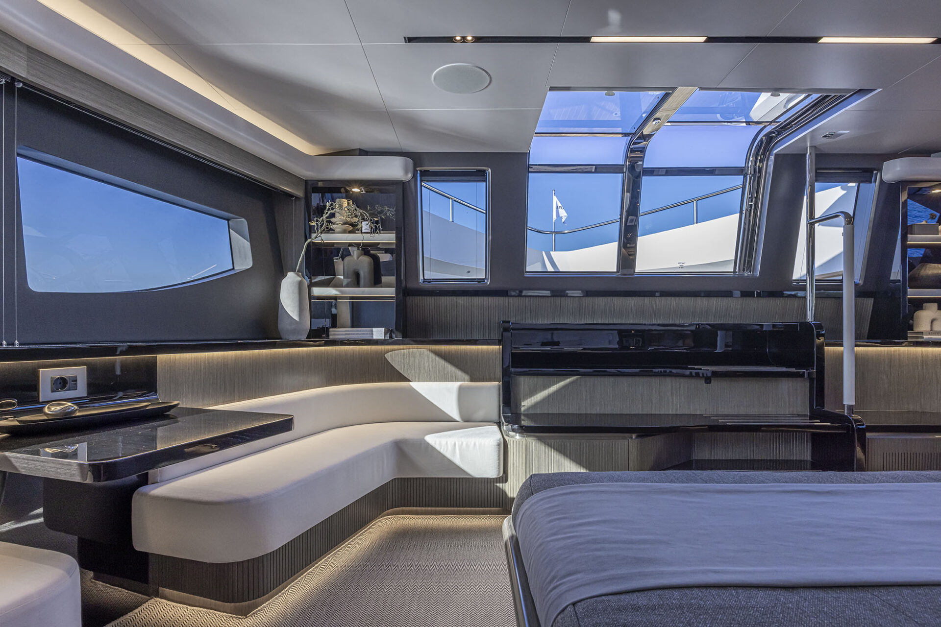 Pearl 82 Pearl Yachts