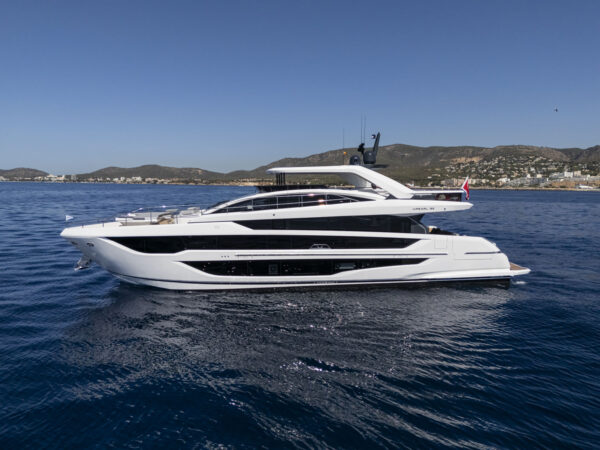 Pearl 82 Pearl Yachts