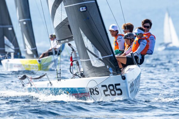 Al via a Porto Rotondo il Mondiale di Vela Innovativa RS21CUP