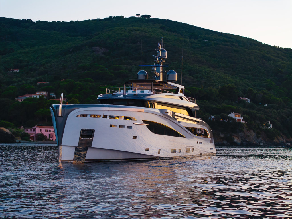 m/y Bel1 Rossinavi