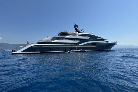 yacht di abramovic