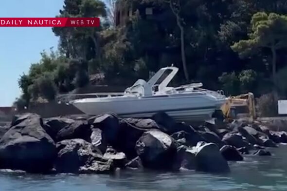 yacht affondato ponza