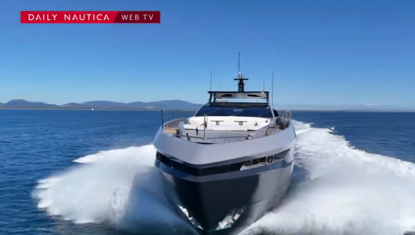 A bordo del Mangusta GranSport 33: lo yacht che unisce comfort e prestazioni da urlo – Il video di DN