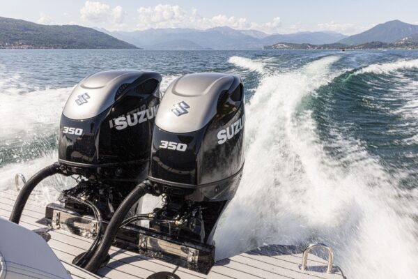 Suzuki protagonista al 64° Salone Nautico di Genova con il meglio della tecnologia fuoribordo