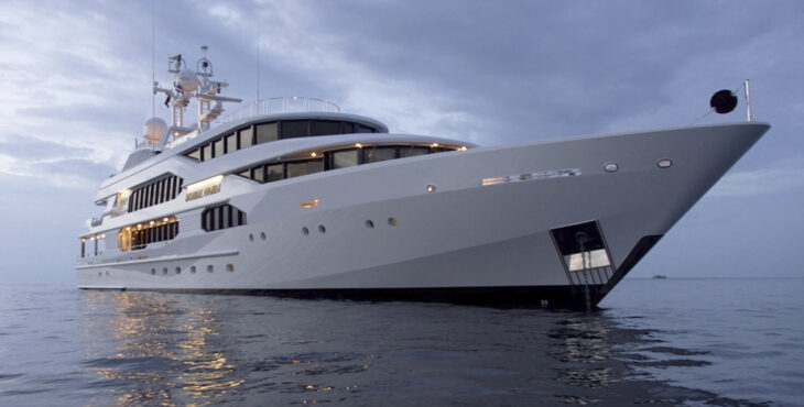 La divisione Feadship Resale debutta al FLIBS 2024 per rivendere Double Haven