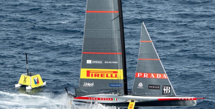 Louis Vuitton Cup, Luna Rossa Prada Pirelli rimane a 4: due vittorie per Ineos Britannia