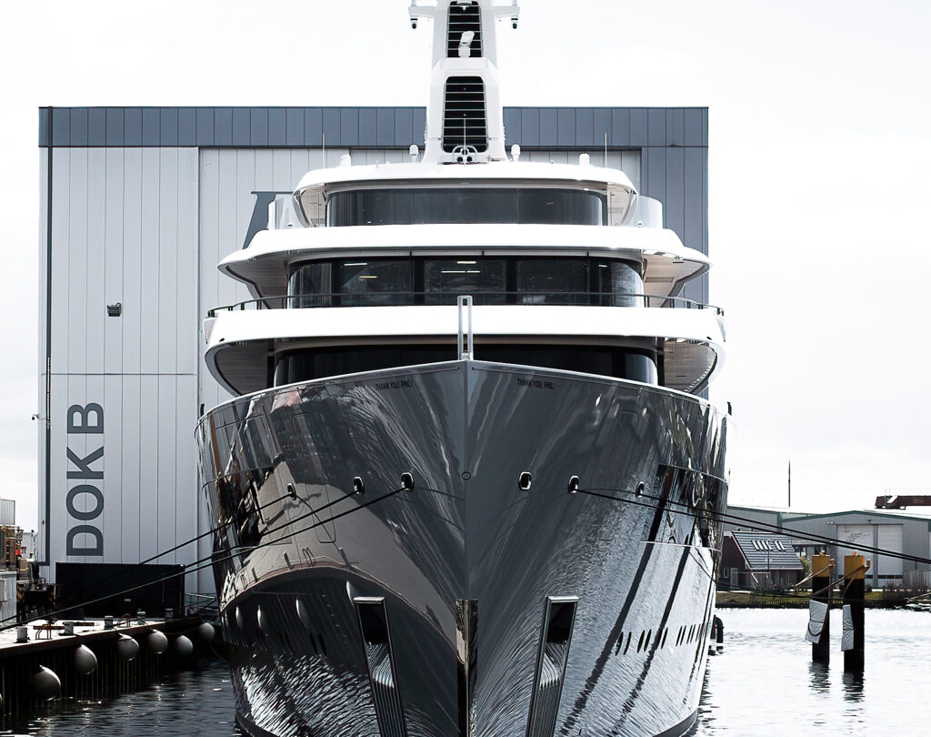 Feadship-Moonrise