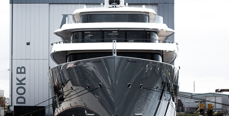 Feadship-Moonrise