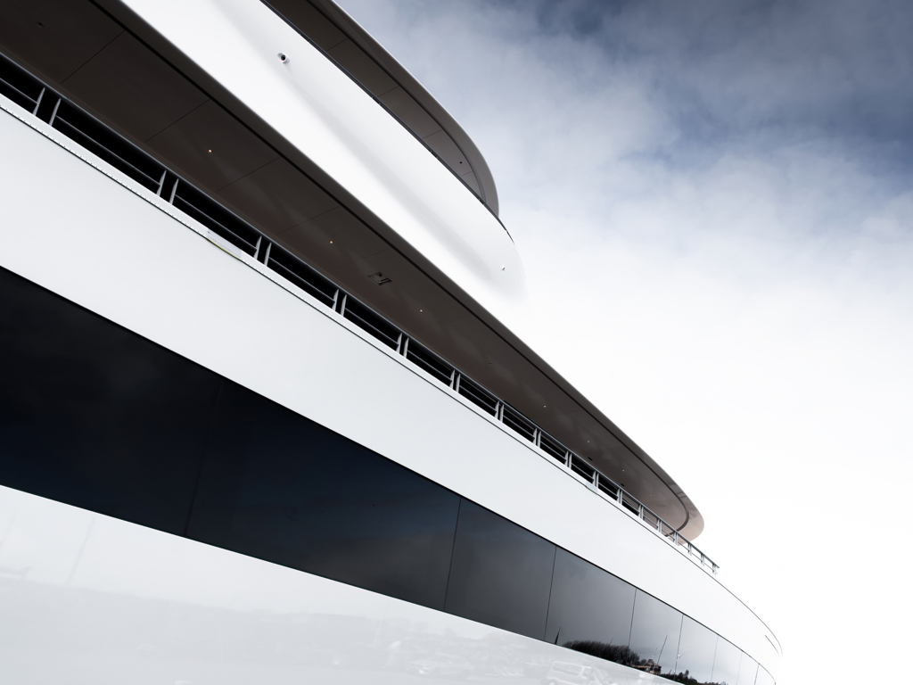 Feadship-Moonrise