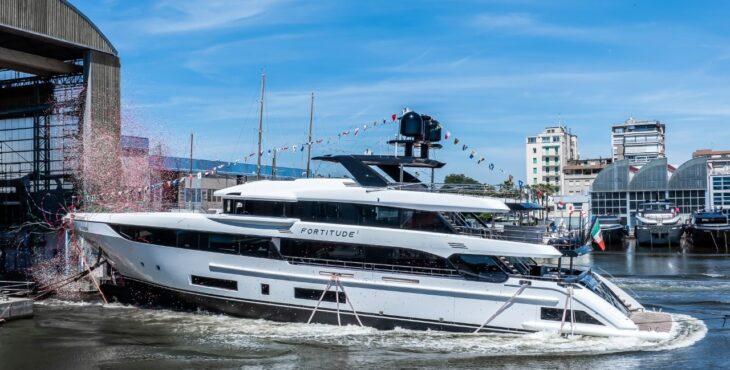 Al Cantiere Benetti di Viareggio l’emozionante varo a scivolo del Fortitude 1 – Il video di DN