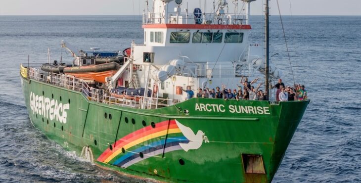 A bordo della rompighiaccio di Greenpeace “Artic Sunrise”
