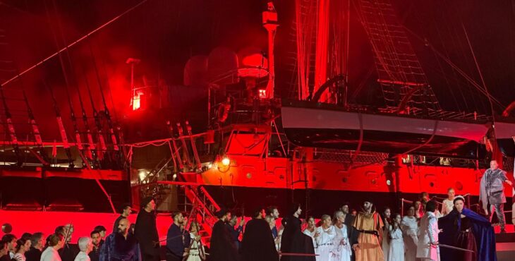 L’Amerigo Vespucci protagonista alla Spezia dell’opera lirica Simon Boccanegra – Video e foto di DN