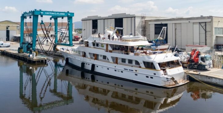 Cantieri di Pisa finishes refitting two mega yachts by Feadship and Perini Navi