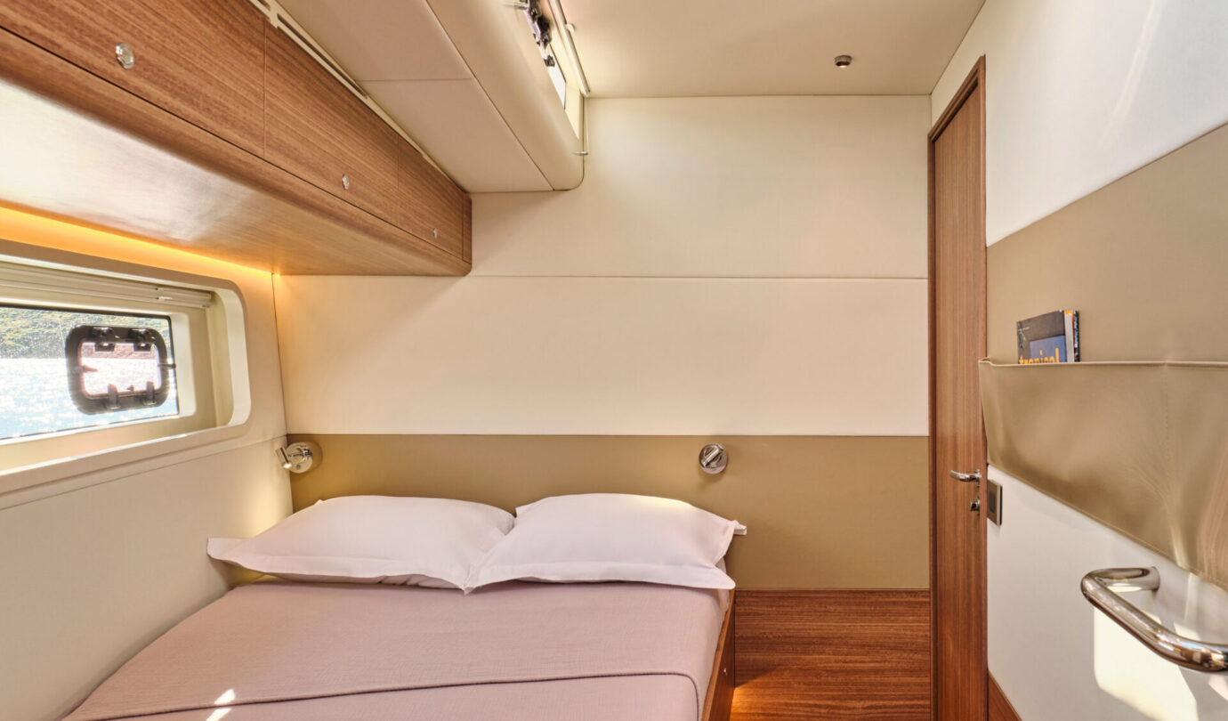 OT-60 Omikron Yachts