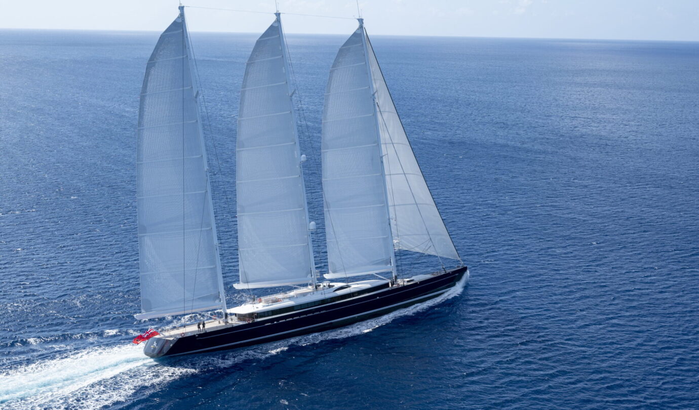 TRIDENT 810 Royal Huisman