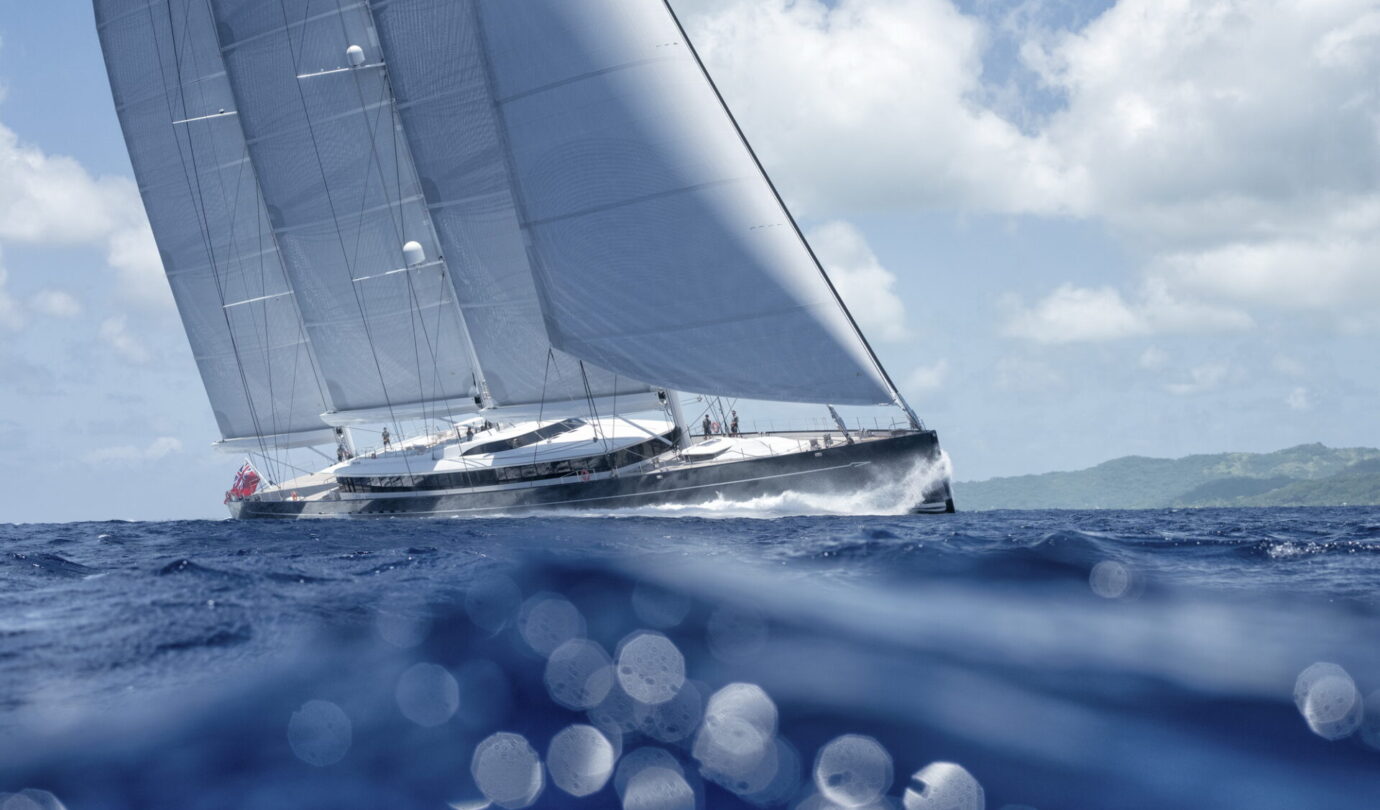 TRIDENT 810 Royal Huisman