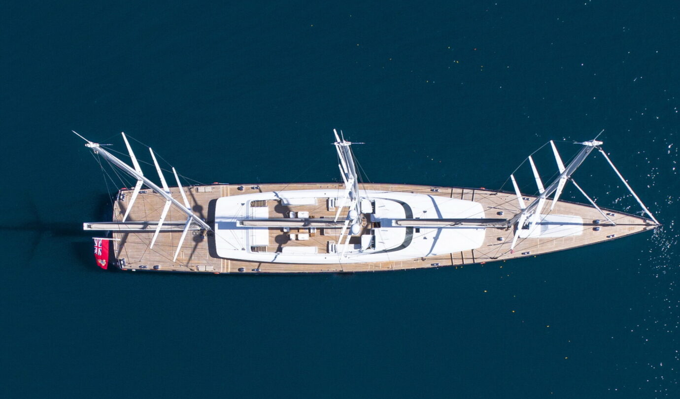 TRIDENT 810 Royal Huisman