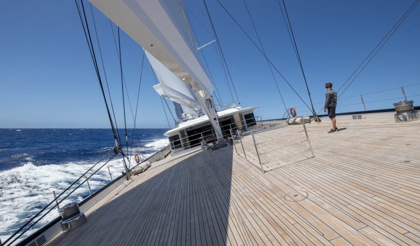 TRIDENT 810 Royal Huisman