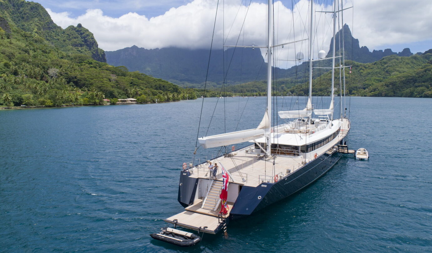 TRIDENT 810 Royal Huisman